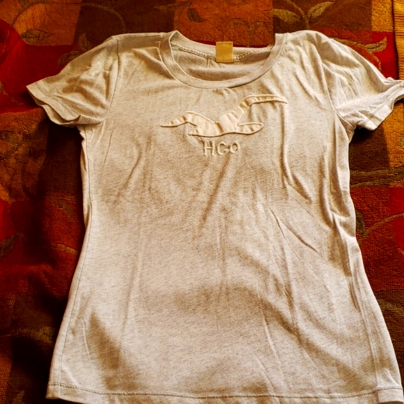 tee - Picture 1 of 4